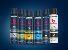 Imagem com fundo azul e cinco frascos de desodorantes Bozzano, um ao lado do outro.